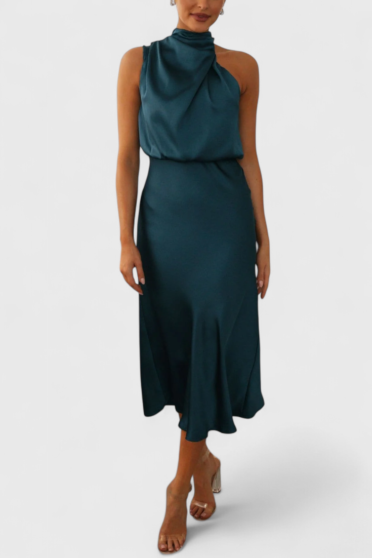 Vestido Elegante Rina con Cuello Halter y Drapeado
